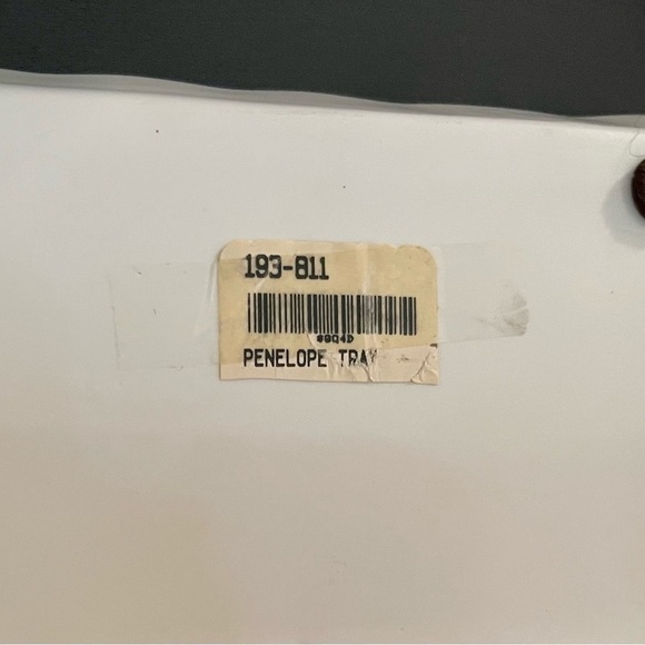 ROYAL PATRICIAN, FINE BONE CHINA TRAY. MADE IN ENGLAND. - Picture 8 of 9